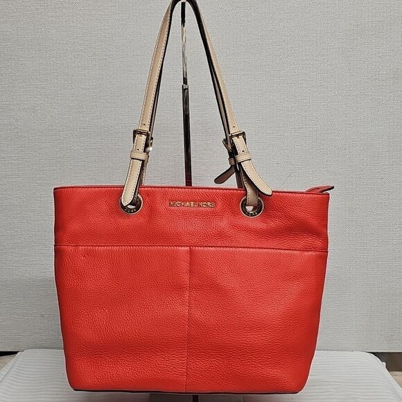MICHAEL KORS PEBBLED LEATHER TOTE  BFPM-02-206 - Picture 1 of 8